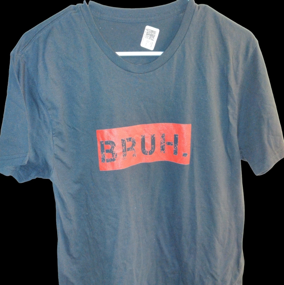 T-Shirt w/ BRUH. LOGO